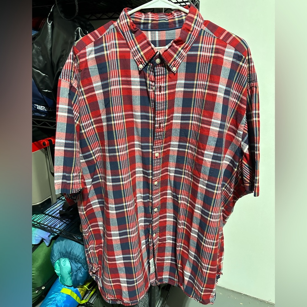 Jos. A Bank 2XL short sleeve Buttondown